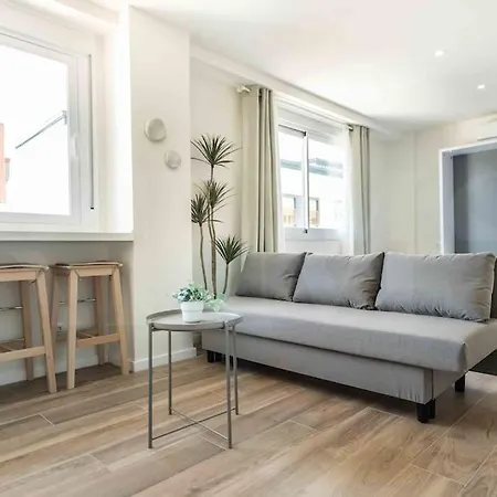 Authentic Minimalistic Near La Union By Rems Apartment